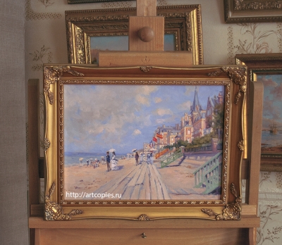 Копия картины "The Boardwalk at Trouville" Claude Monet в интерьере мастерской Копия картины "The Boardwalk at Trouville" Claude Monet в интерьере мастерской