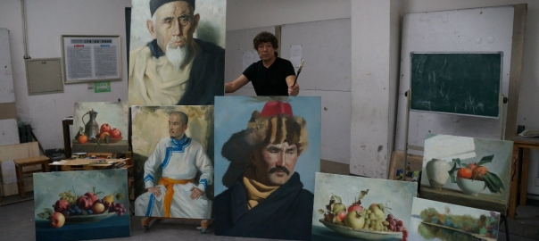 Художник Сабит Нуримов, готовится к выставке в Китае.